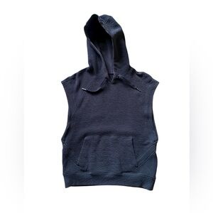 Lululemon Sleeveless Hoodie 4